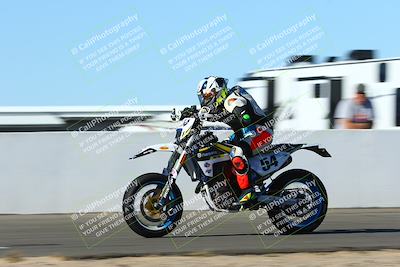 media/Jan-09-2022-SoCal Trackdays (Sun) [[2b1fec8404]]/Front Straight Speed Shots (1pm)/